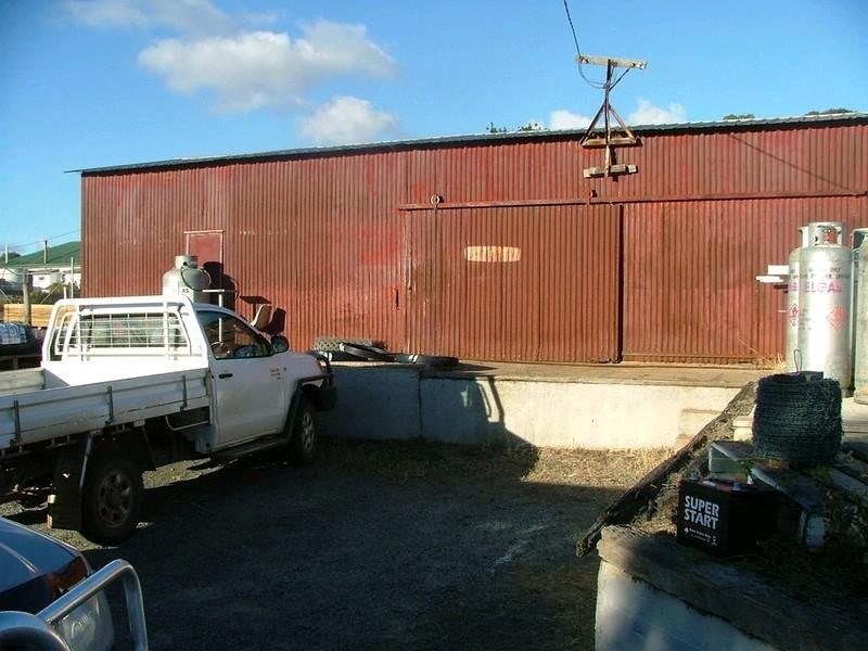 82 Mocatta Street, Goombungee QLD 4354