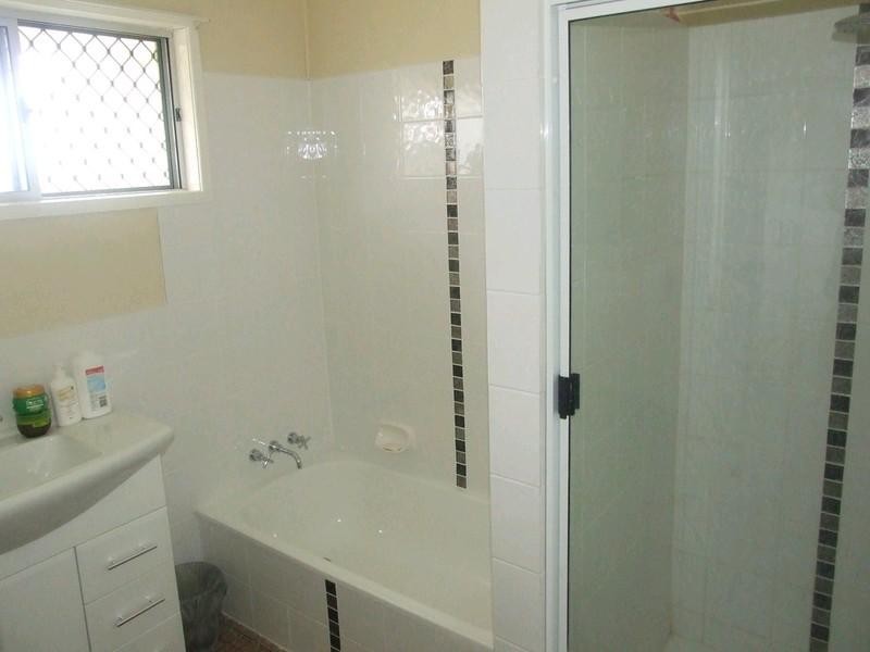 42 Charles Street, Crows Nest QLD 4355