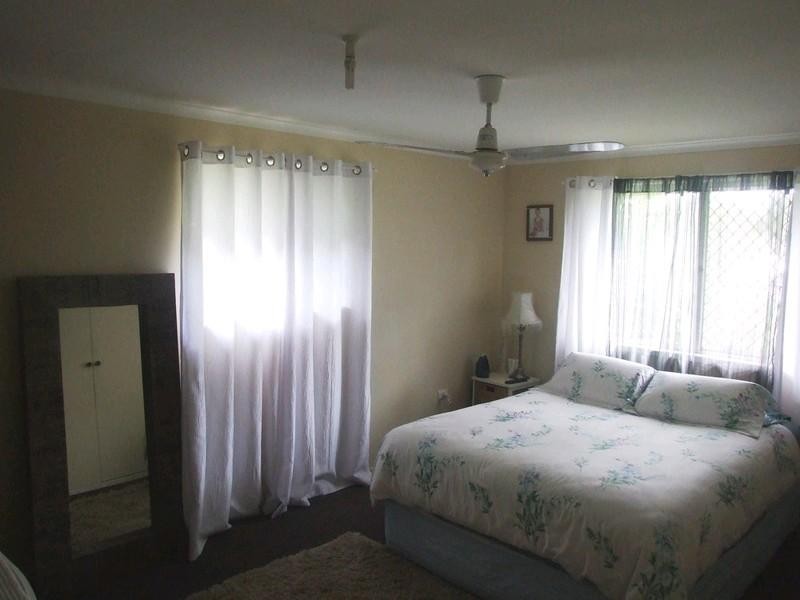 42 Charles Street, Crows Nest QLD 4355