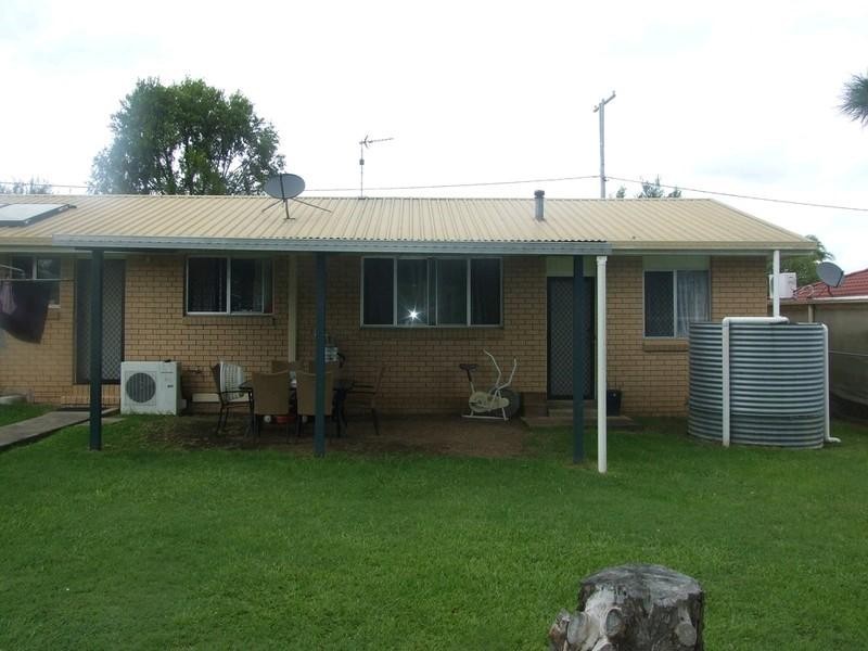 42 Charles Street, Crows Nest QLD 4355