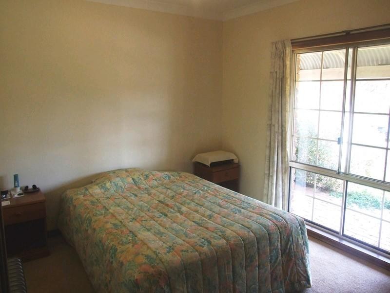 61 Albert Street, Crows Nest QLD 4355