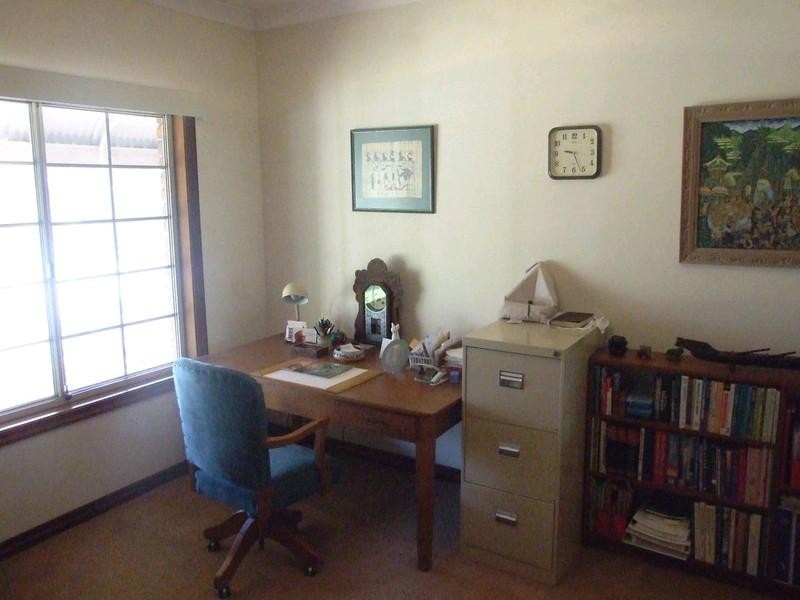 61 Albert Street, Crows Nest QLD 4355