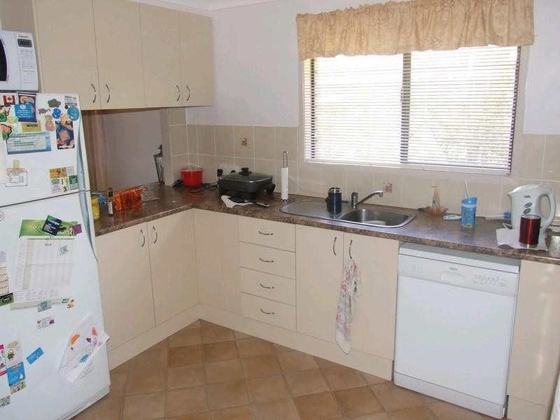 35 South Street, Crows Nest QLD 4355