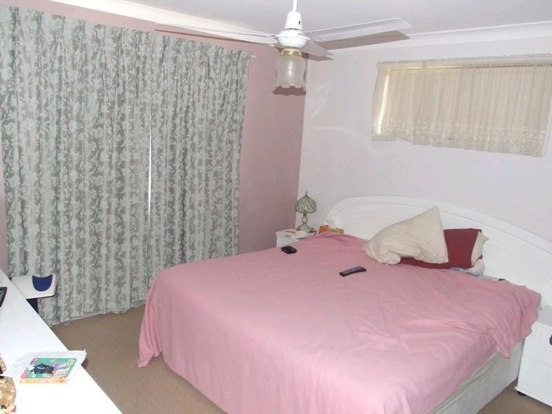 35 South Street, Crows Nest QLD 4355