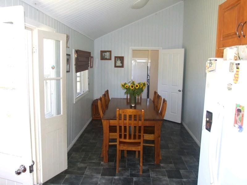 5 Gleeson Street, Crows Nest QLD 4355