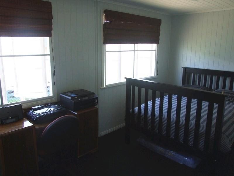 5 Gleeson Street, Crows Nest QLD 4355