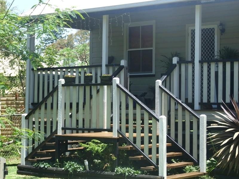 5 Gleeson Street, Crows Nest QLD 4355