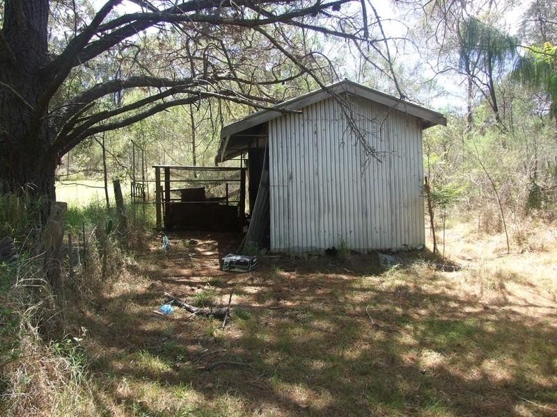 14 Dingo Mountain Road, Crows Nest QLD 4355