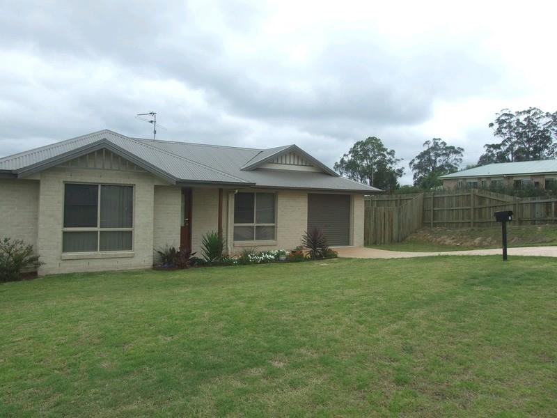 6 Vicky Avenue, Crows Nest QLD 4355