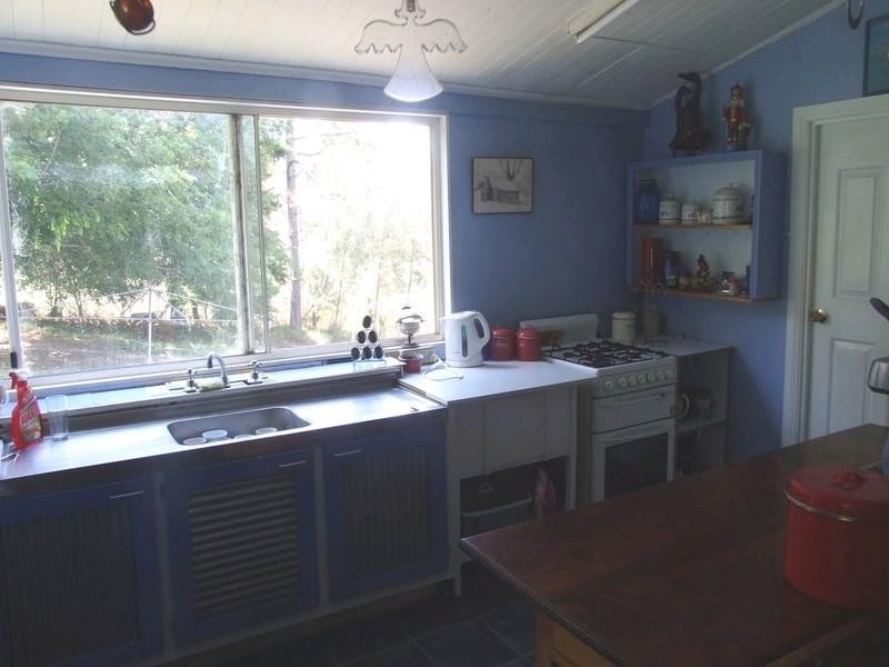 14 Dingo Mountain Road, Crows Nest QLD 4355