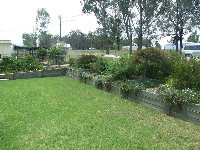 45 King Street, Goombungee QLD 4354