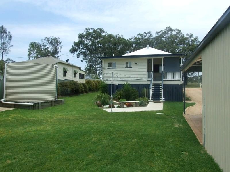 45 King Street, Goombungee QLD 4354