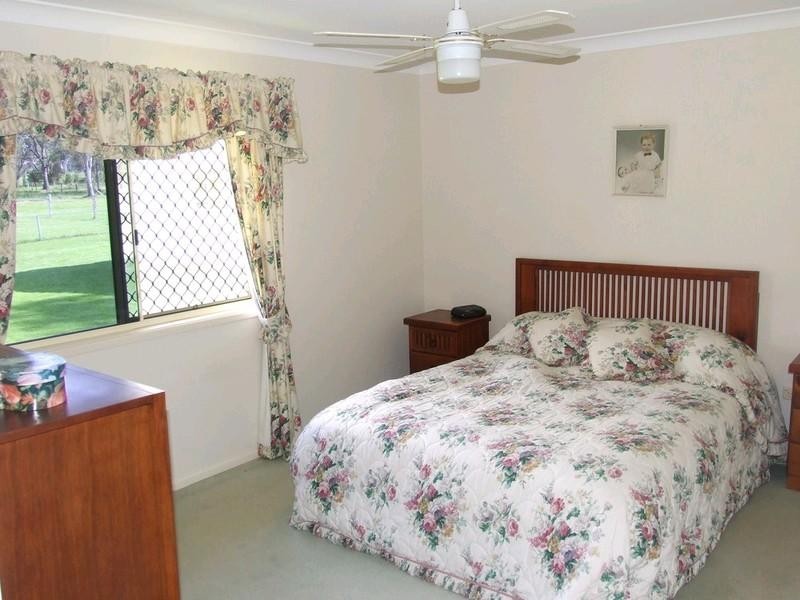 1 John Street, Crows Nest QLD 4355