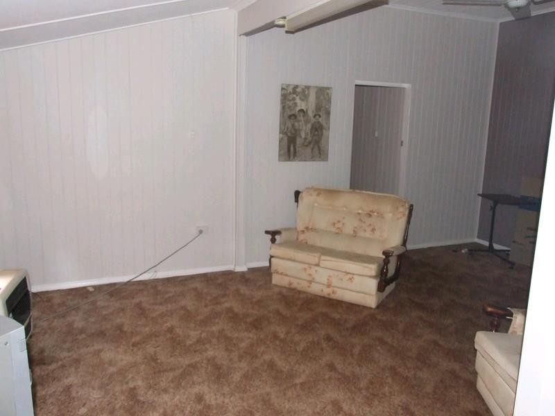 31 South Street, Crows Nest QLD 4355