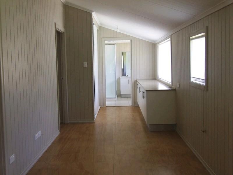 3861 Esk-Hampton Road, Ravensbourne QLD 4352