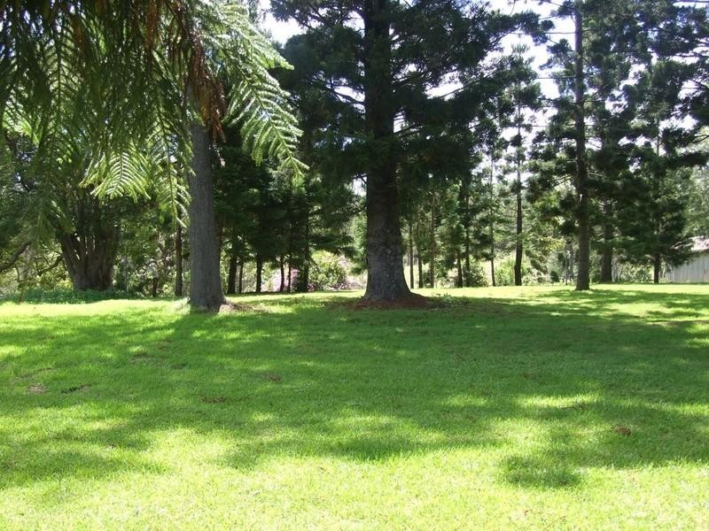 3861 Esk-Hampton Road, Ravensbourne QLD 4352