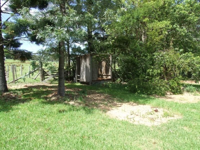 3861 Esk-Hampton Road, Ravensbourne QLD 4352