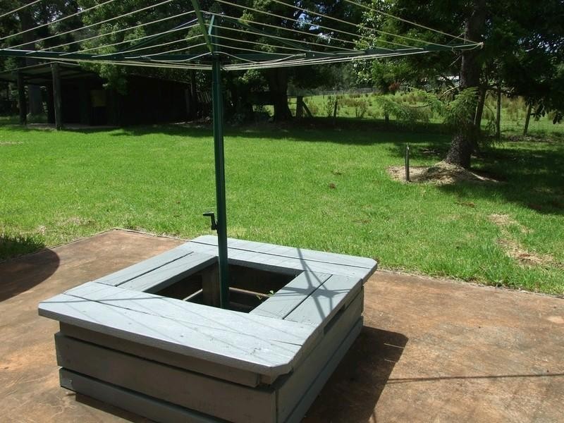 3861 Esk-Hampton Road, Ravensbourne QLD 4352