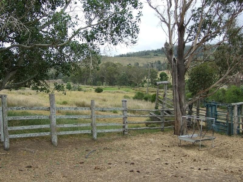 3580 New England Highway, Thornville QLD 4352