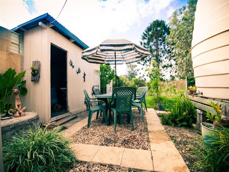 14 John Street, Crows Nest QLD 4355