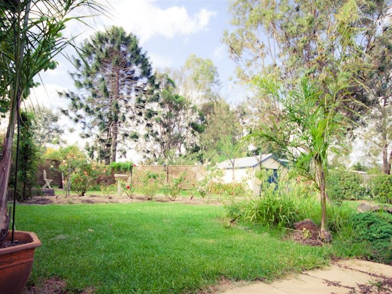 14 John Street, Crows Nest QLD 4355