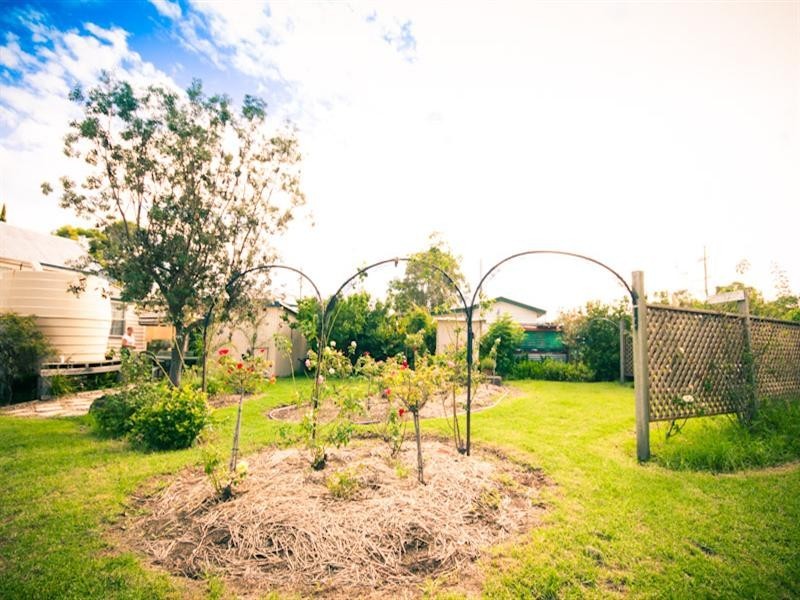 14 John Street, Crows Nest QLD 4355