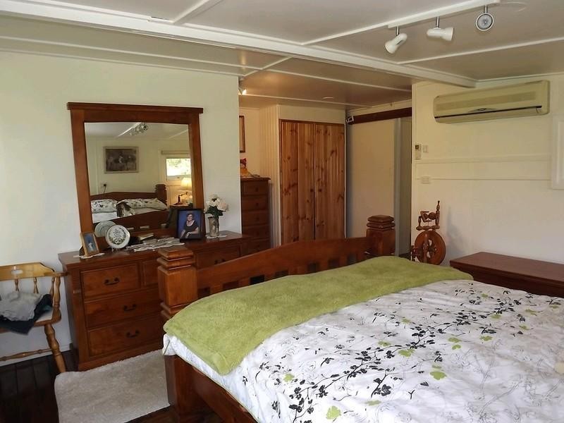 6 Short Street, Crows Nest QLD 4355