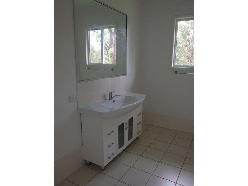 3847 Esk-Hampton Road, Ravensbourne QLD 4352