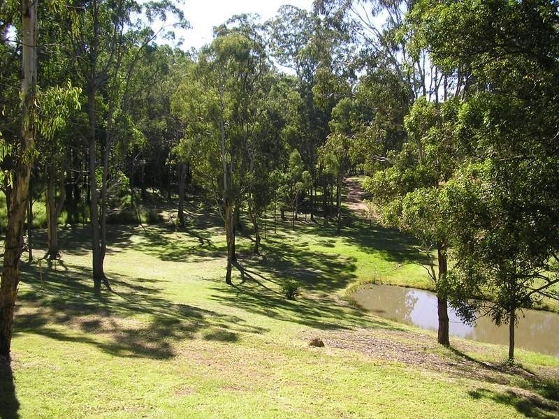 3847 Esk-Hampton Road, Ravensbourne QLD 4352