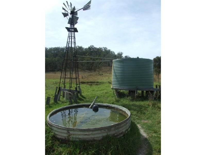 374 Voll Road, Crows Nest QLD 4355