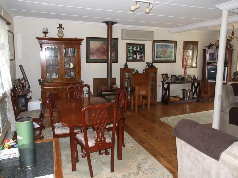 1205 Pechey Maclagan Road, Crows Nest QLD 4355