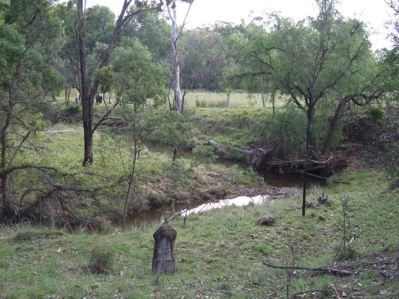 1205 Pechey Maclagan Road, Crows Nest QLD 4355