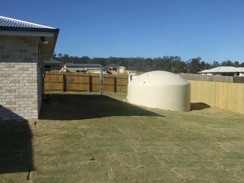 41 Naomi Drive, Crows Nest QLD 4355