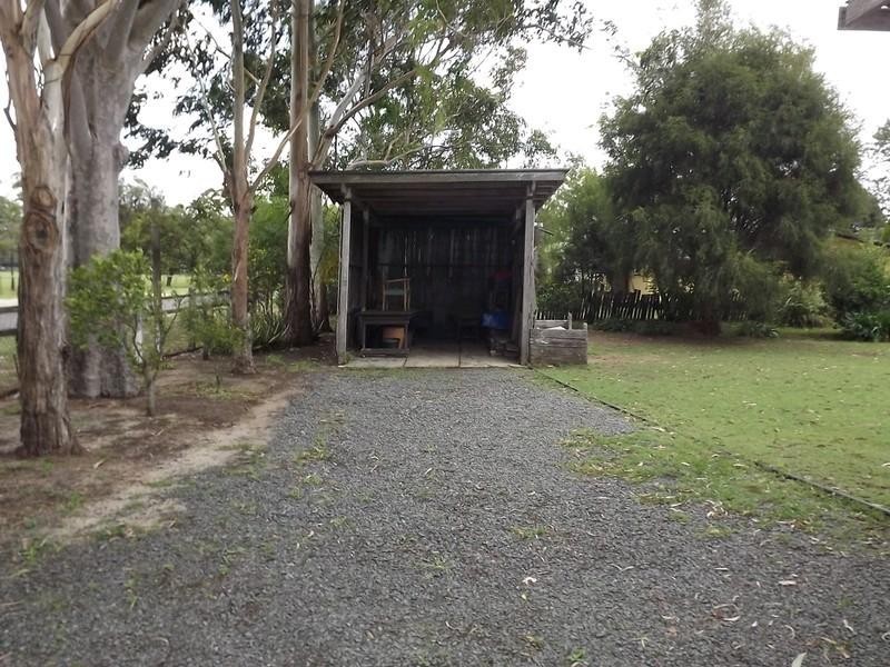 32 James Street, Crows Nest QLD 4355