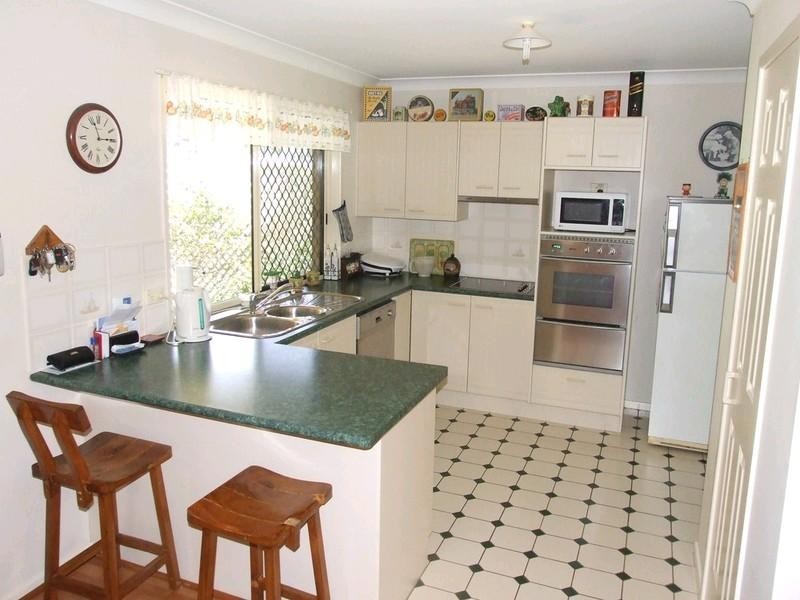 1 John Street, Crows Nest QLD 4355