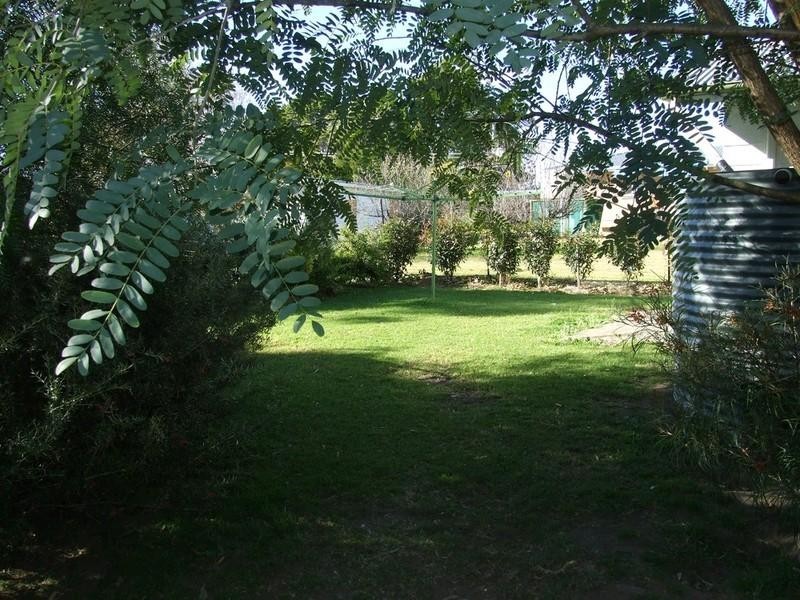 34 South Street, Crows Nest QLD 4355