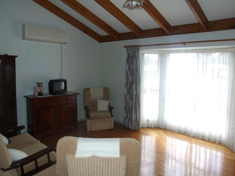 13 Charles Street, Crows Nest QLD 4355