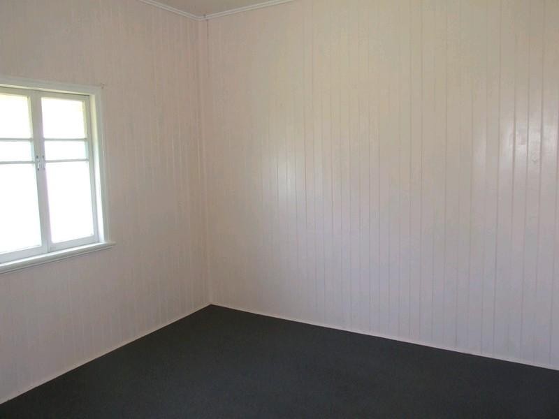 23 Park Road, Crows Nest QLD 4355