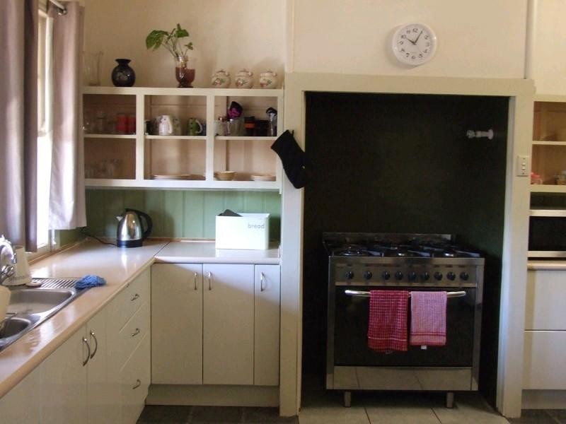 22 Harth Street, Goombungee QLD 4354