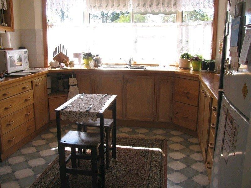 39 Charles Street, Crows Nest QLD 4355