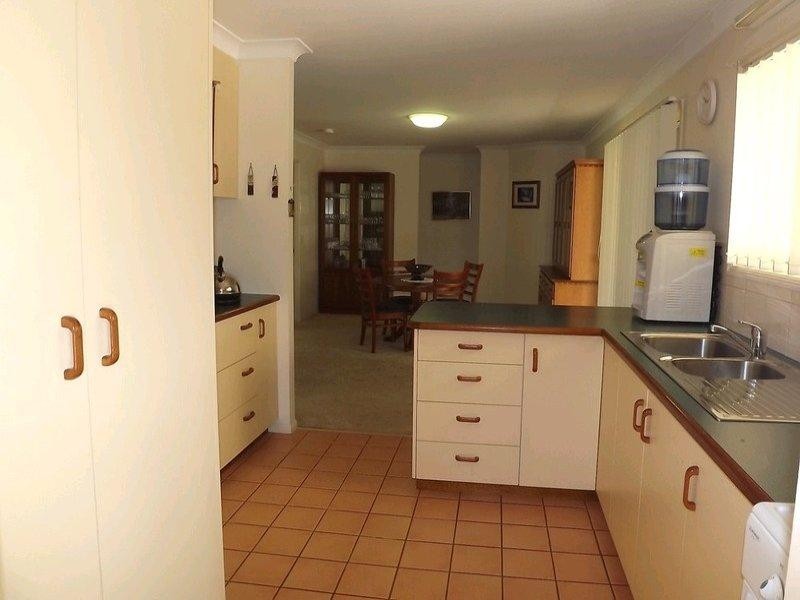 16 Lee Court, Crows Nest QLD 4355