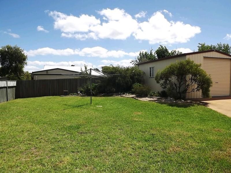 16 Lee Court, Crows Nest QLD 4355