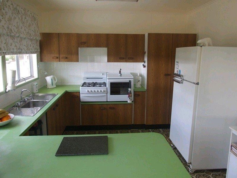 3 Albert Street, Crows Nest QLD 4355