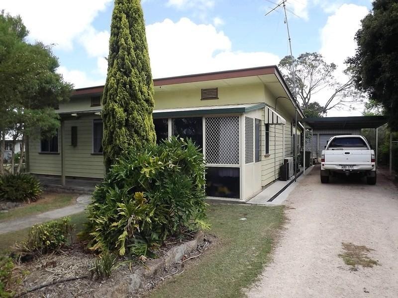 32 South Street, Crows Nest QLD 4355