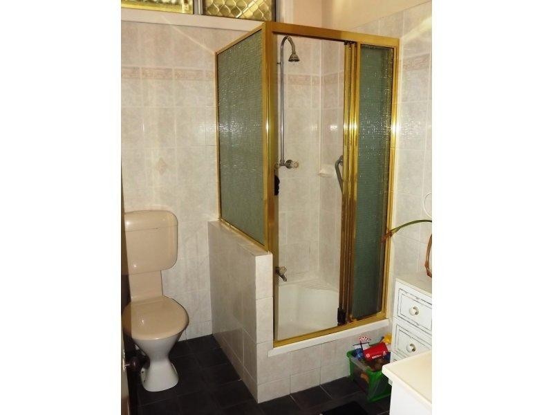 32 South Street, Crows Nest QLD 4355