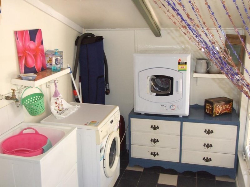 6 Short Street, Crows Nest QLD 4355