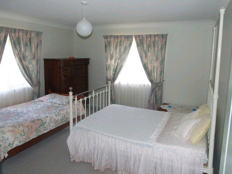 13 Charles Street, Crows Nest QLD 4355