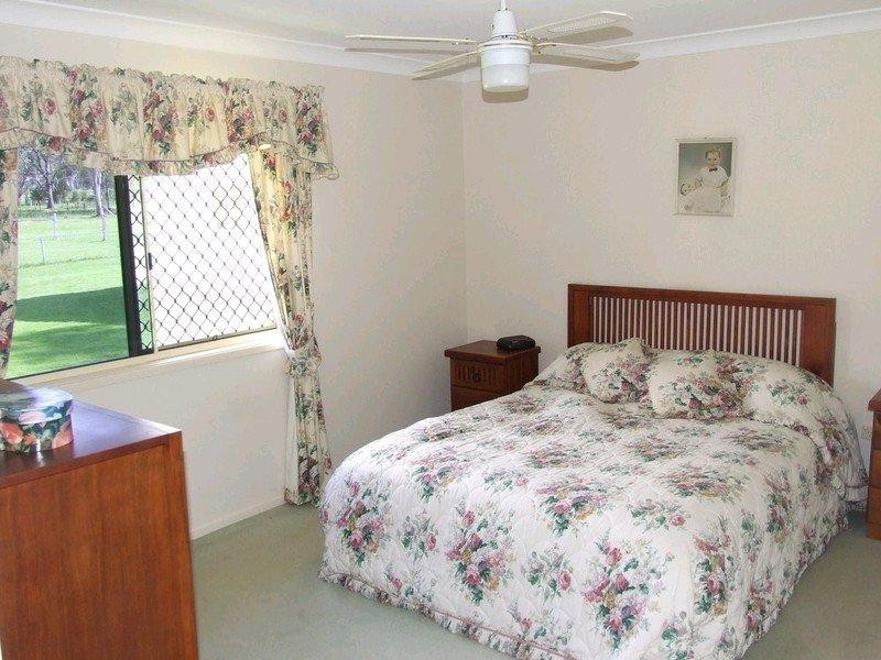 1 John Street, Crows Nest QLD 4355