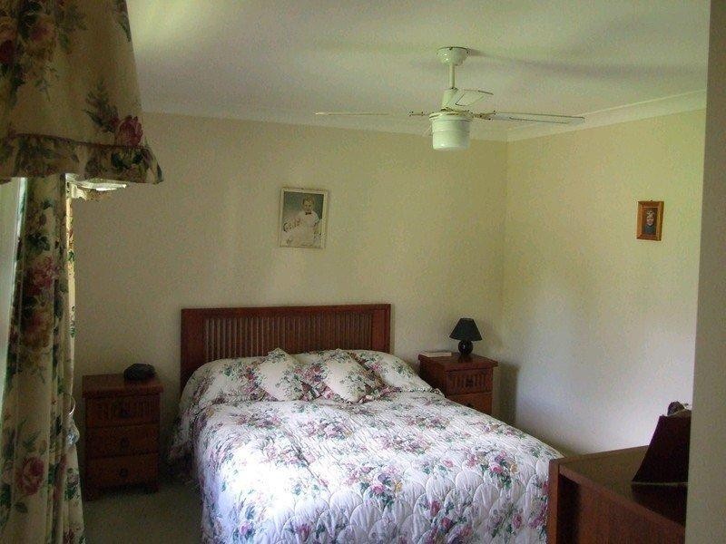 1 John Street, Crows Nest QLD 4355