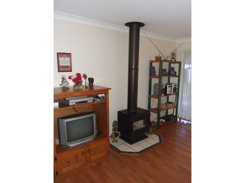 1 John Street, Crows Nest QLD 4355